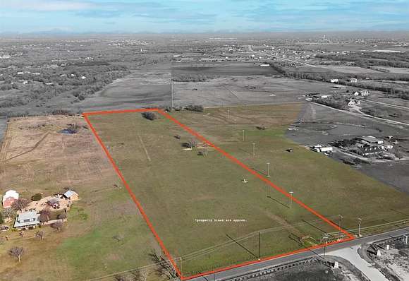 11.5 Acres of Land for Sale in Waxahachie, Texas