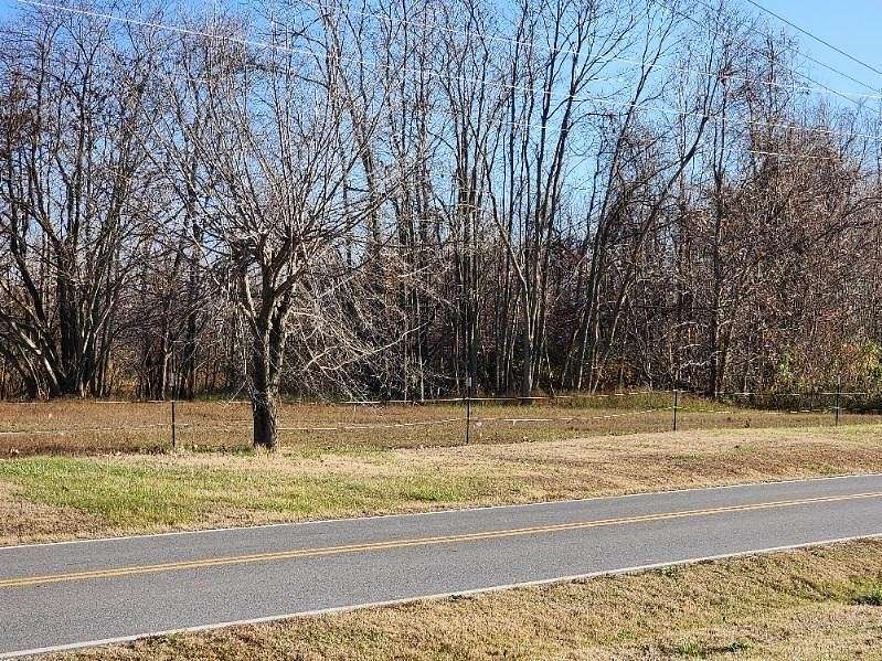 5.5 Acres of Residential Land for Sale in Drummonds, Tennessee