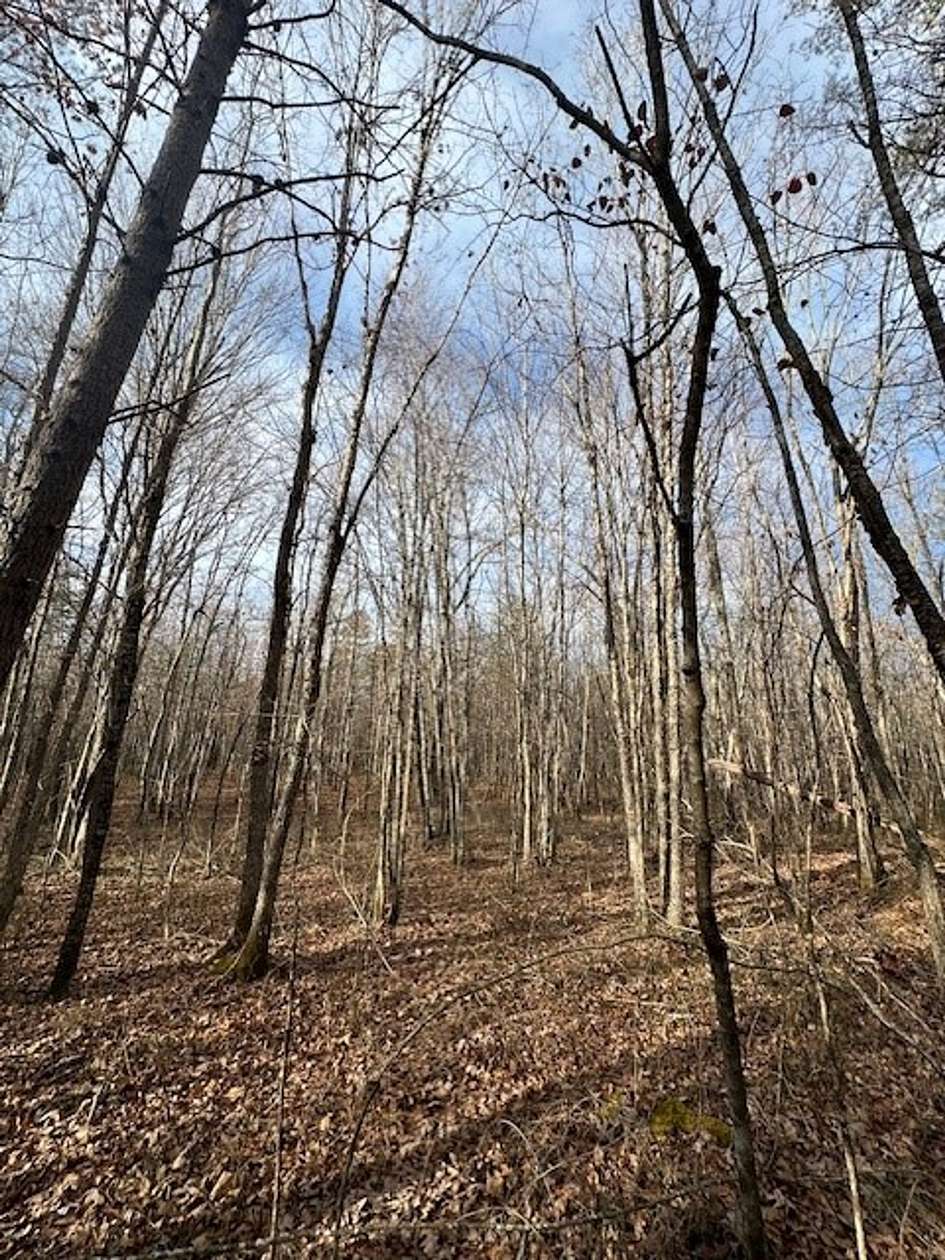 5.5 Acres of Land for Sale in Sequatchie, Tennessee