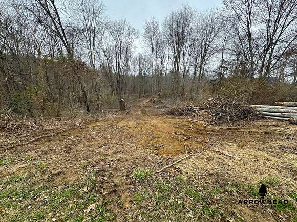 24 Acres of Recreational Land for Sale in Coolville, Ohio