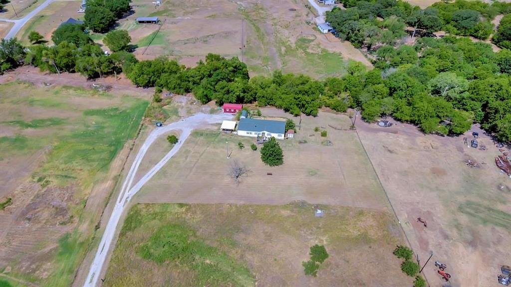 4.2 Acres of Residential Land with Home for Sale in Springtown, Texas