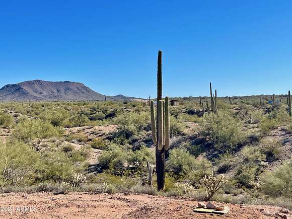 3 Acres of Residential Land for Sale in Morristown, Arizona