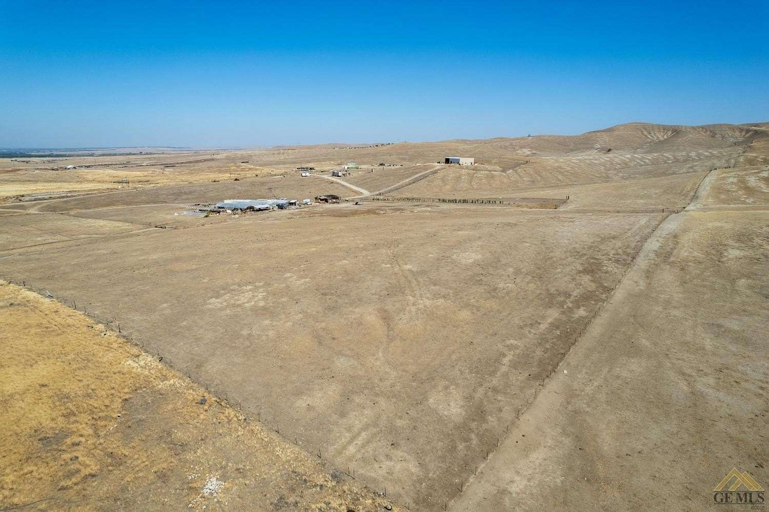 40 Acres of Land for Sale in Bakersfield, California