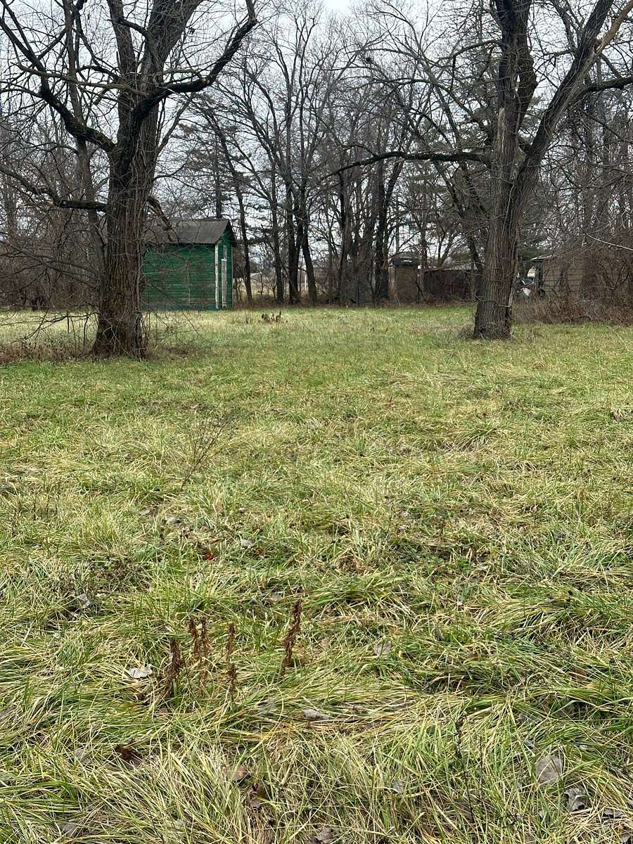 1 Acre of Residential Land for Sale in St. Francisville, Missouri