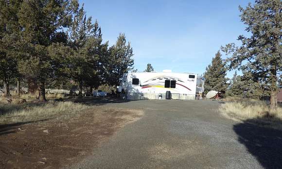 2.9 Acres of Residential Land for Sale in Culver, Oregon