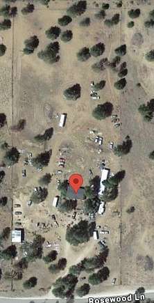 5 Acres of Residential Land with Home for Sale in Chiloquin, Oregon