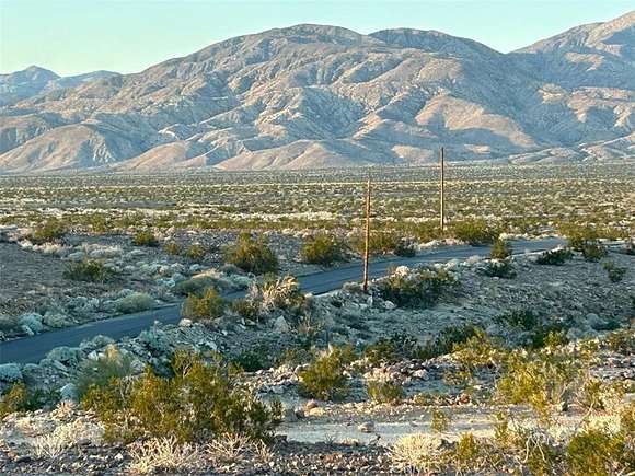 4.8 Acres of Land for Sale in Indio Hills, California
