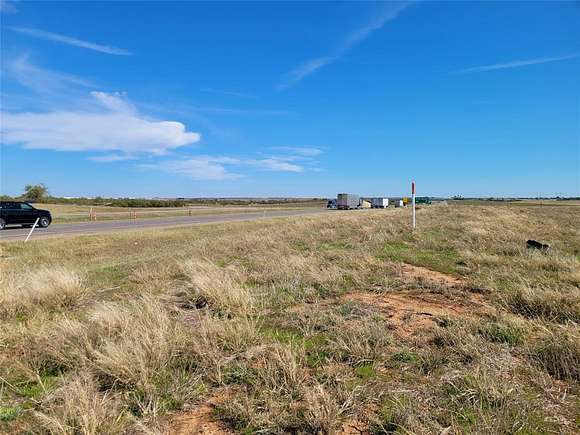 10 Acres of Land for Sale in Iowa Park, Texas