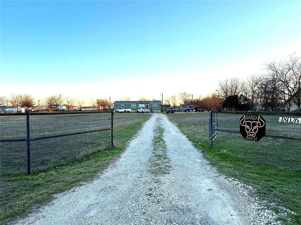 2.5 Acres of Residential Land with Home for Sale in Justin, Texas