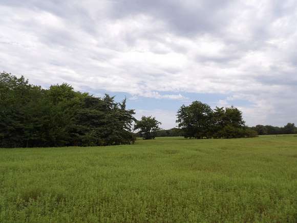 589 Acres of Recreational Land & Farm for Sale in Coleman, Oklahoma