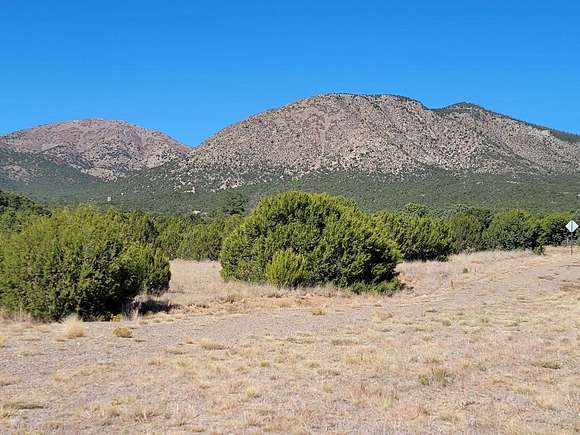 3.5 Acres of Land for Sale in Edgewood, New Mexico