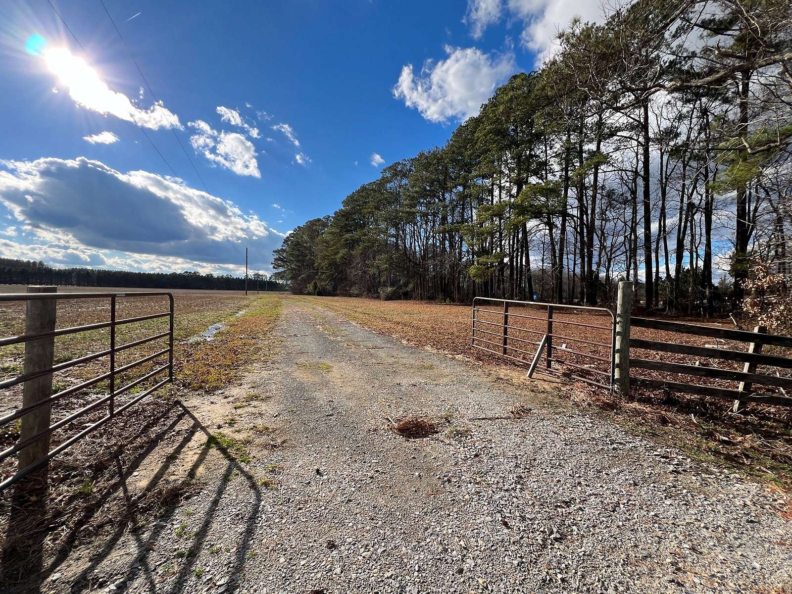 14.3 Acres of Land for Sale in Washington, North Carolina