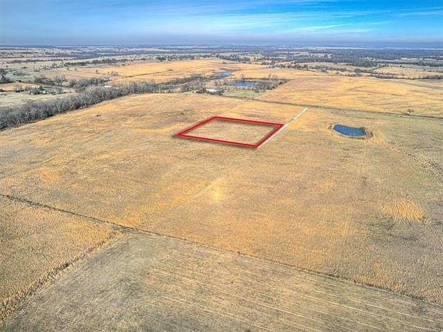 2 Acres of Residential Land for Sale in Vinita, Oklahoma