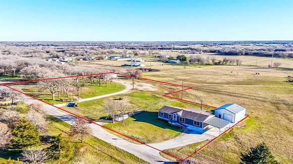 2.5 Acres of Residential Land with Home for Sale in Springtown, Texas