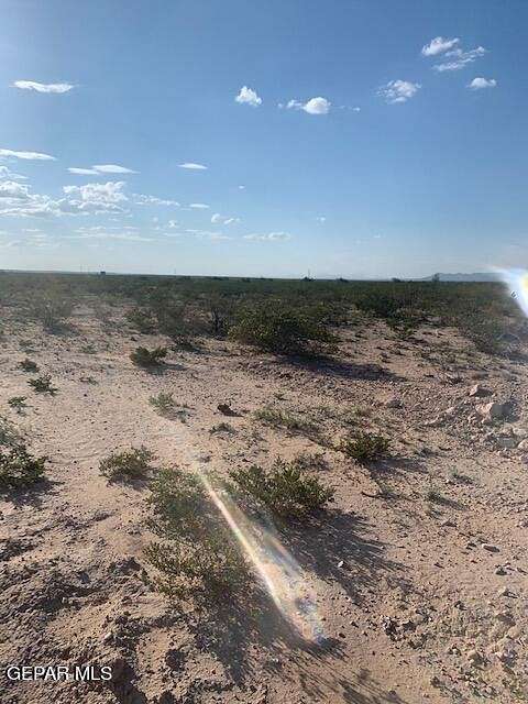 20 Acres of Agricultural Land for Sale in Sierra Blanca, Texas