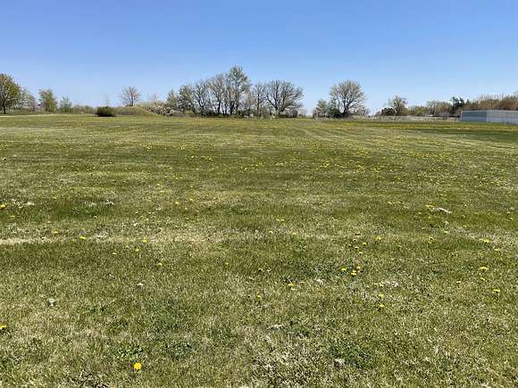 34.3 Acres of Land for Sale in DeKalb, Illinois