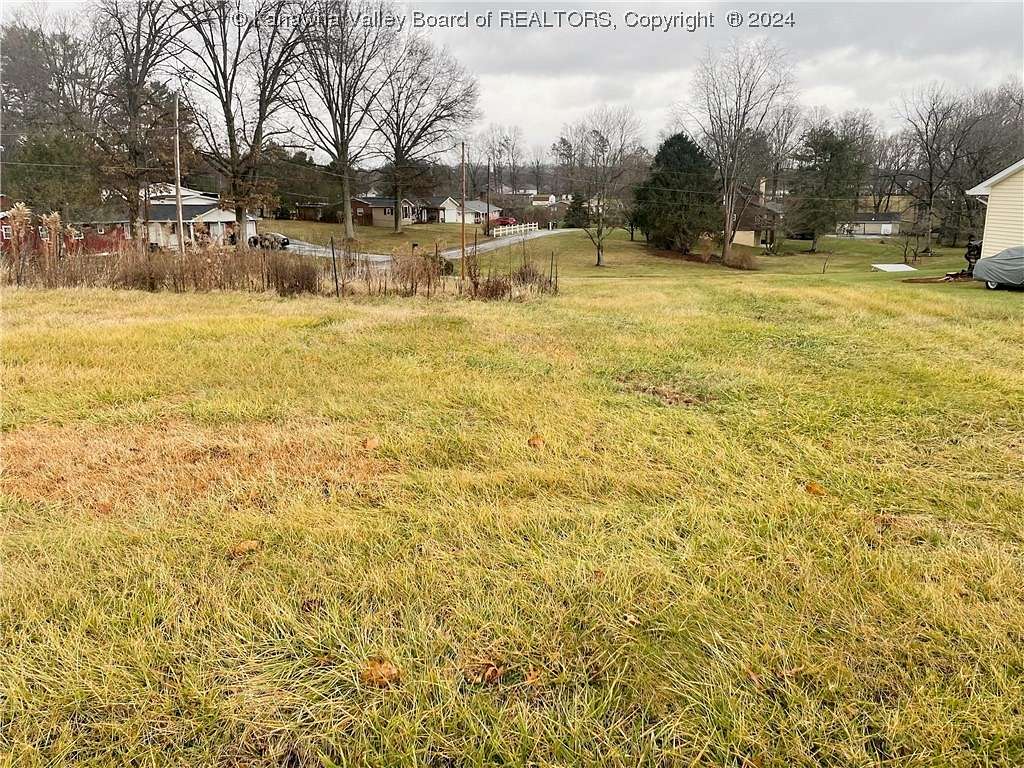 0.4 Acres of Residential Land for Sale in Hurricane, West Virginia