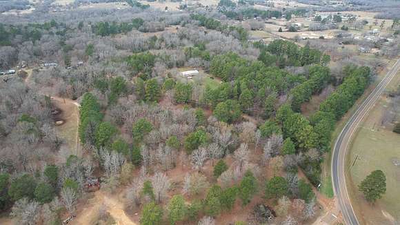 45.7 Acres of Land with Home for Sale in Alba, Texas