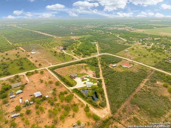 5 Acres of Residential Land with Home for Sale in Moore, Texas