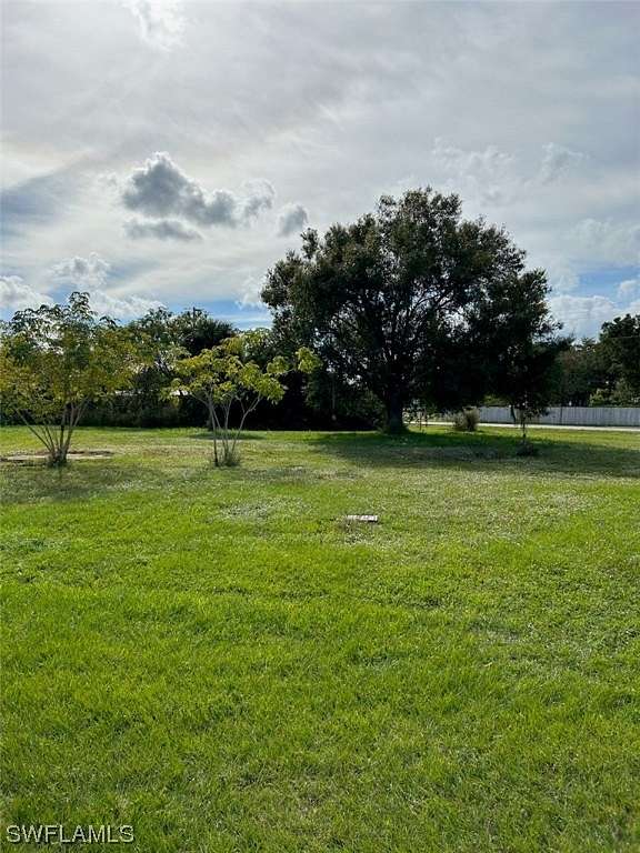 0.37 Acres of Commercial Land for Sale in Immokalee, Florida