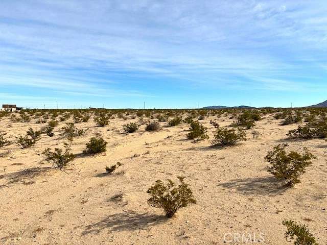 5 Acres of Residential Land for Sale in Twentynine Palms, California
