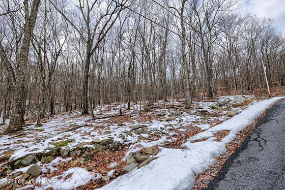 0.4 Acres of Residential Land for Sale in Bushkill, Pennsylvania