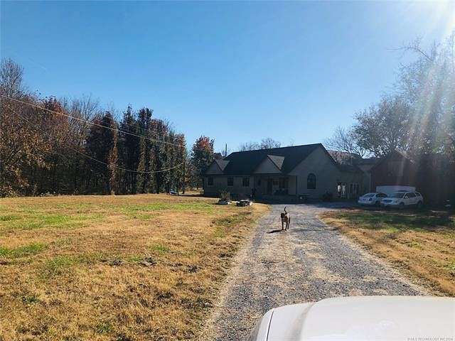 5.5 Acres of Residential Land with Home for Sale in Locust Grove, Oklahoma