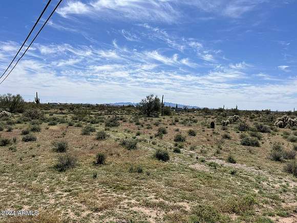 9.8 Acres of Land for Sale in Morristown, Arizona