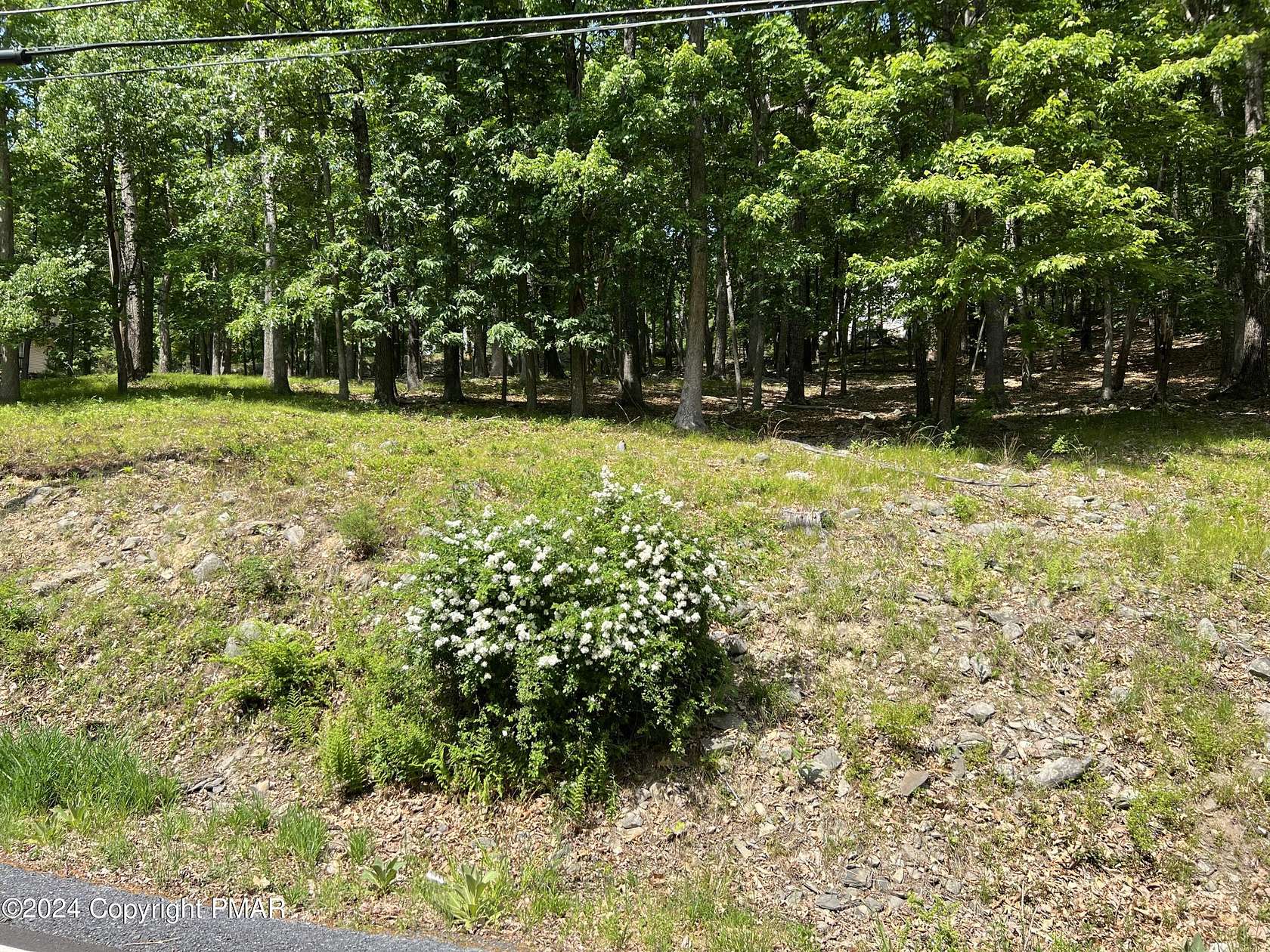 0.48 Acres of Residential Land for Sale in Bushkill, Pennsylvania