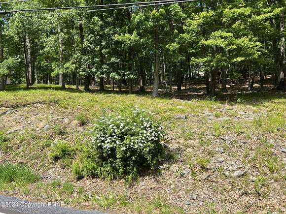 0.48 Acres of Residential Land for Sale in Bushkill, Pennsylvania