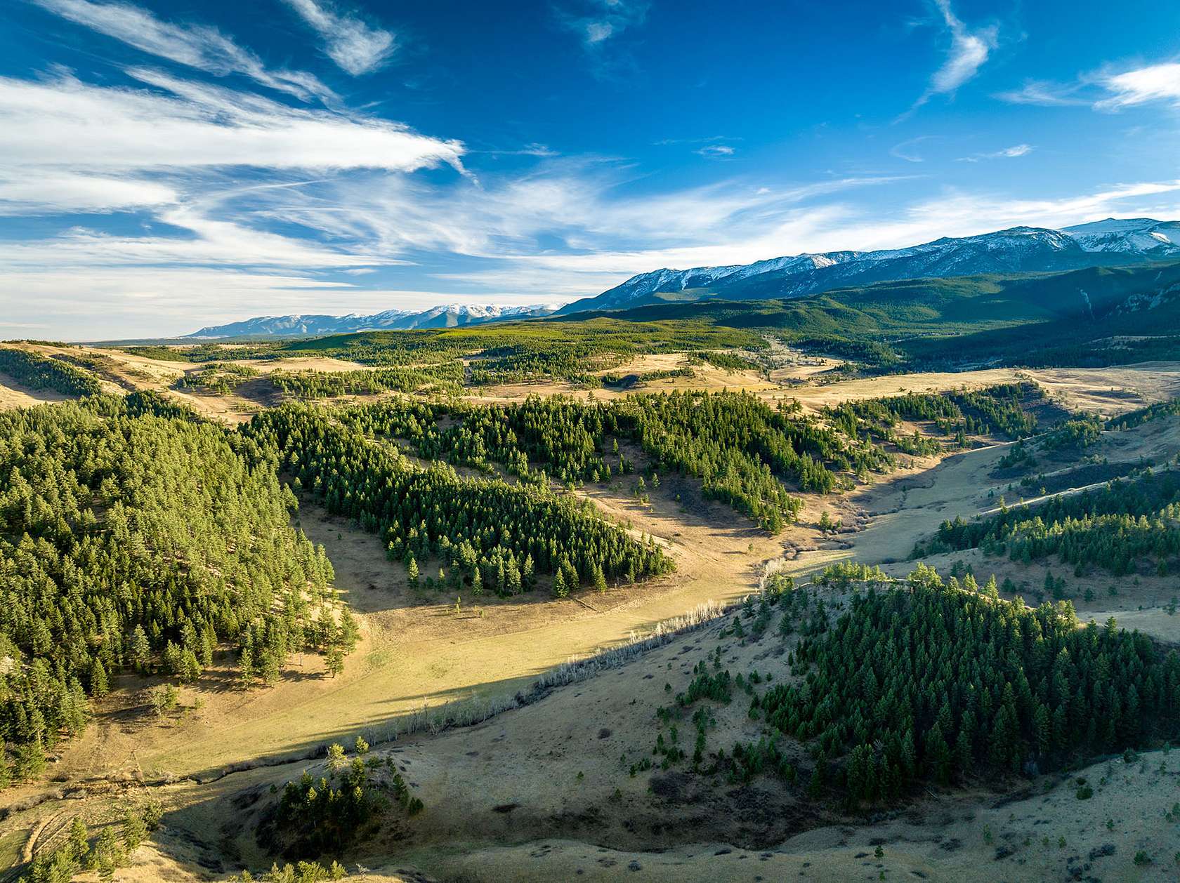 686 Acres of Improved Land for Sale in Nye, Montana