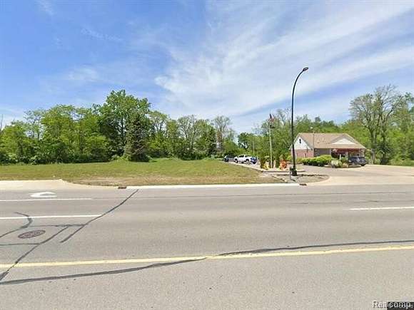 0.46 Acres of Residential Land for Sale in Flat Rock, Michigan