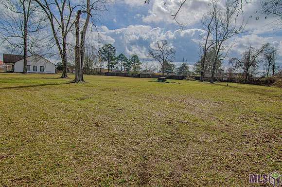 1.2 Acres of Mixed-Use Land for Sale in Baker, Louisiana
