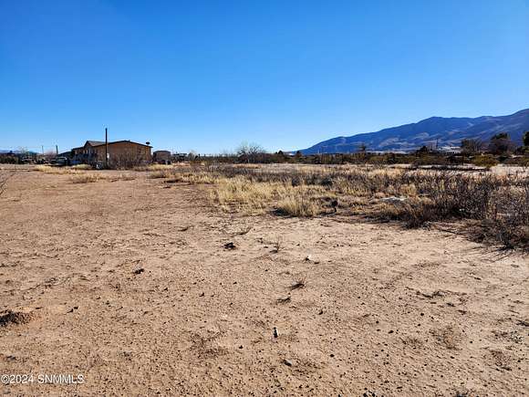 0.75 Acres of Residential Land for Sale in Las Cruces, New Mexico