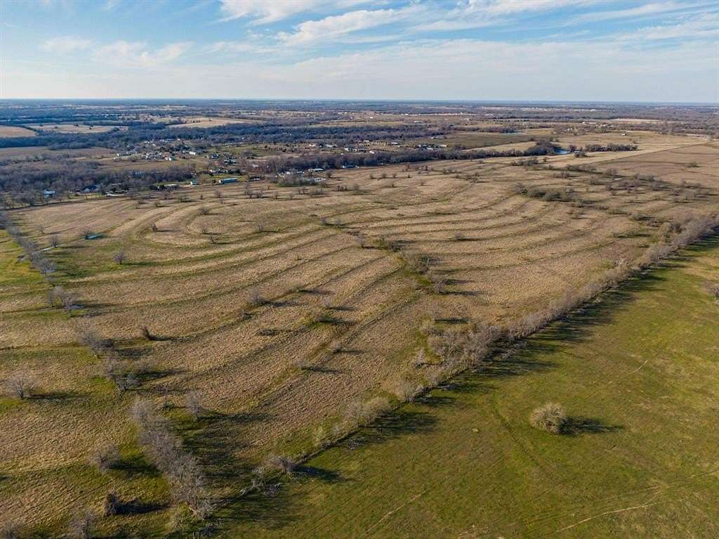 13.11 Acres of Agricultural Land for Sale in Sulphur Springs, Texas