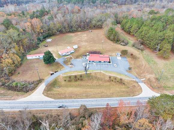 5.6 Acres of Improved Commercial Land for Sale in Hoschton, Georgia