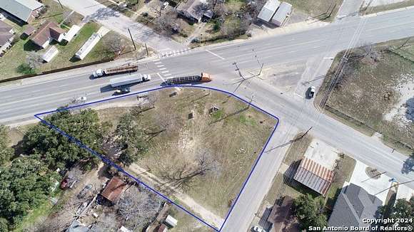 0.61 Acres of Commercial Land for Sale in Pleasanton, Texas
