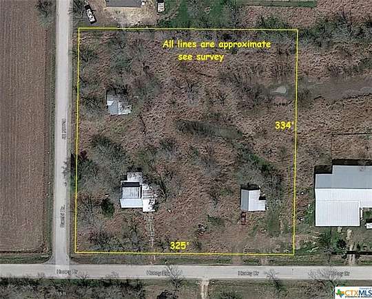 2.5 Acres of Residential Land with Home for Sale in Victoria, Texas