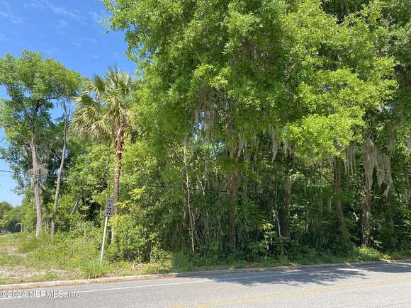 2.5 Acres of Mixed-Use Land for Sale in Crescent City, Florida