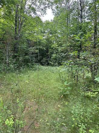 1.4 Acres of Residential Land for Sale in New Portland, Maine