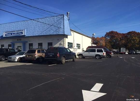 1.5 Acres of Commercial Land for Sale in Patchogue, New York