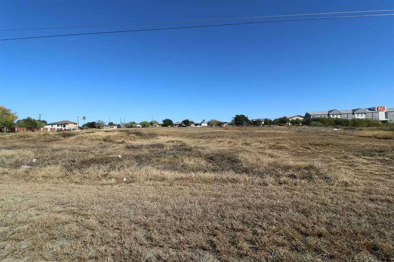 1.6 Acres of Commercial Land for Sale in Laredo, Texas