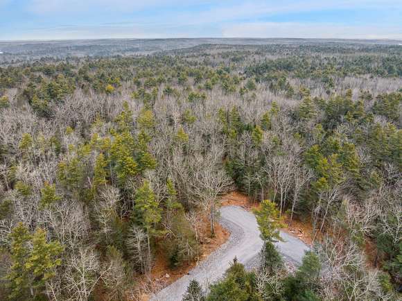 2.8 Acres of Residential Land for Sale in Woolwich, Maine