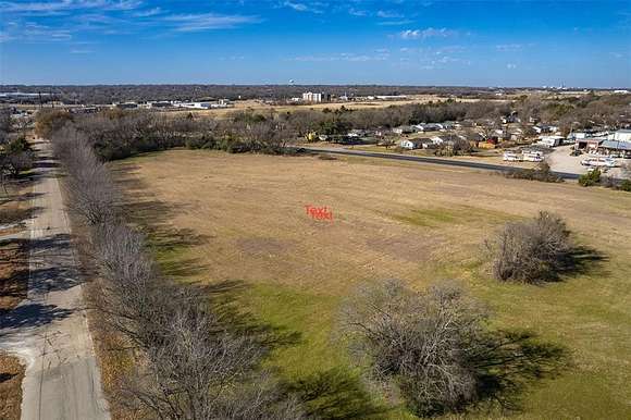 3.438 Acres of Commercial Land for Sale in Ennis, Texas