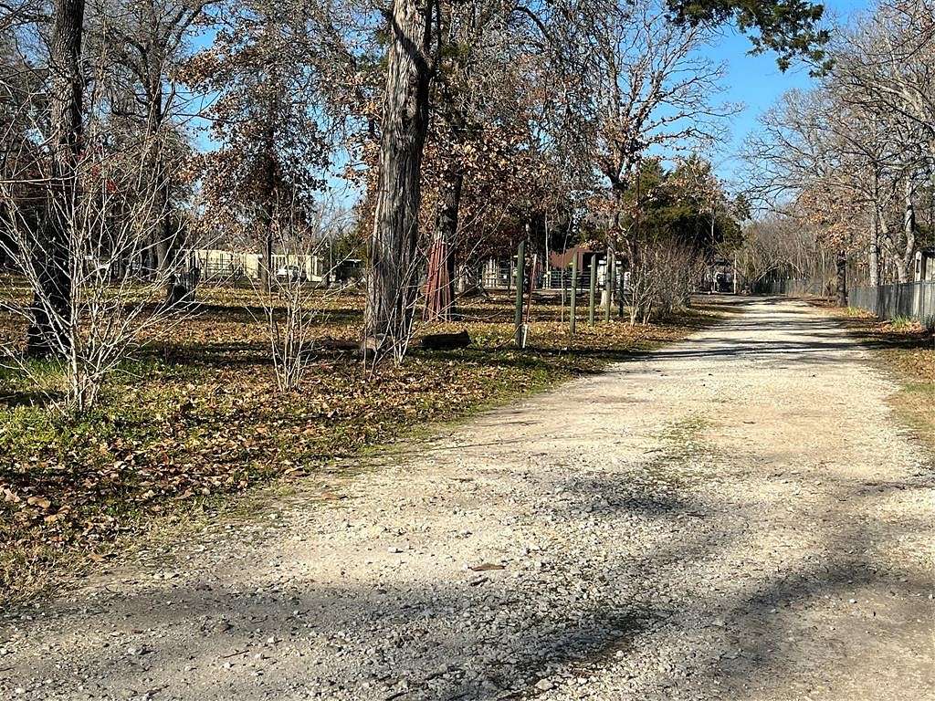 4.3 Acres of Residential Land with Home for Sale in Gordonville, Texas
