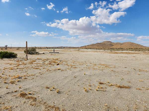 10 Acres of Residential Land for Sale in Adelanto, California