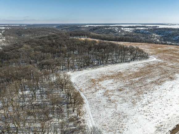 171 Acres of Land for Sale in Lehigh, Iowa