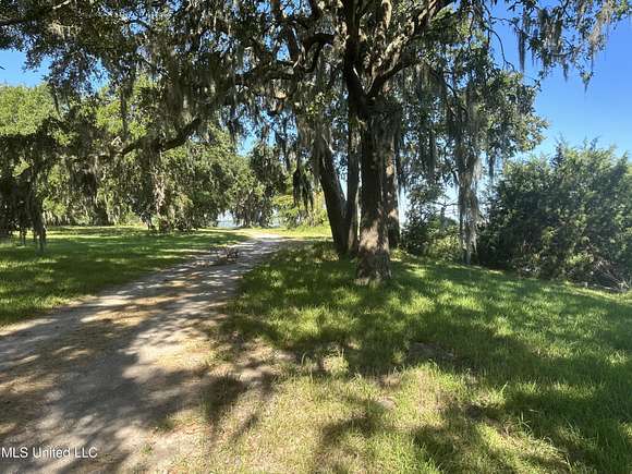 8.6 Acres of Land for Sale in Moss Point, Mississippi