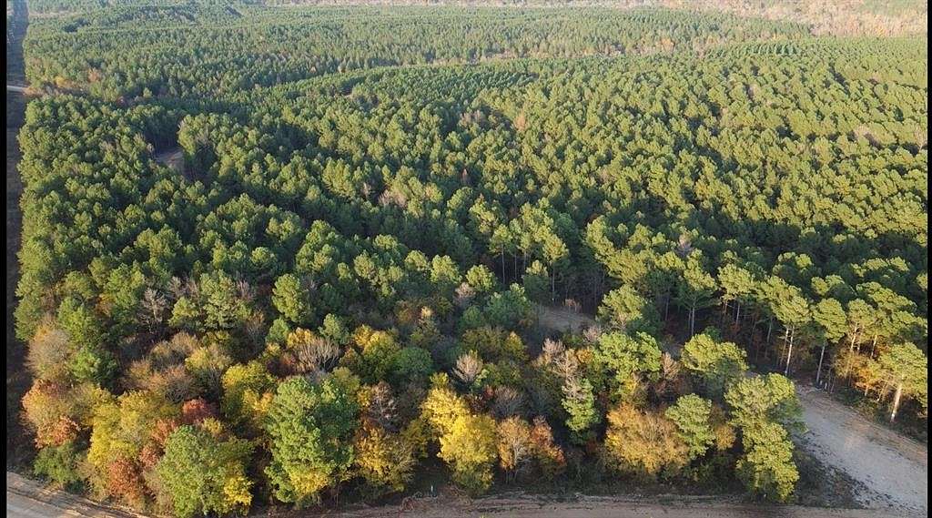 1.02 Acres of Residential Land for Sale in Broken Bow, Oklahoma