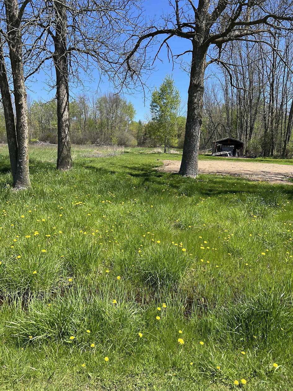 1 Acre of Residential Land for Sale in Oconto, Wisconsin